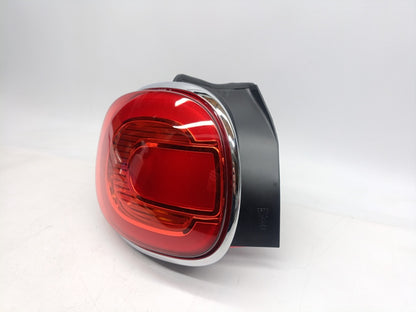 Farolim Esquerdo Led Fiat 500 L 12-