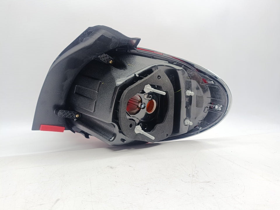 Farolim Esquerdo Led Fiat 500 L 12-