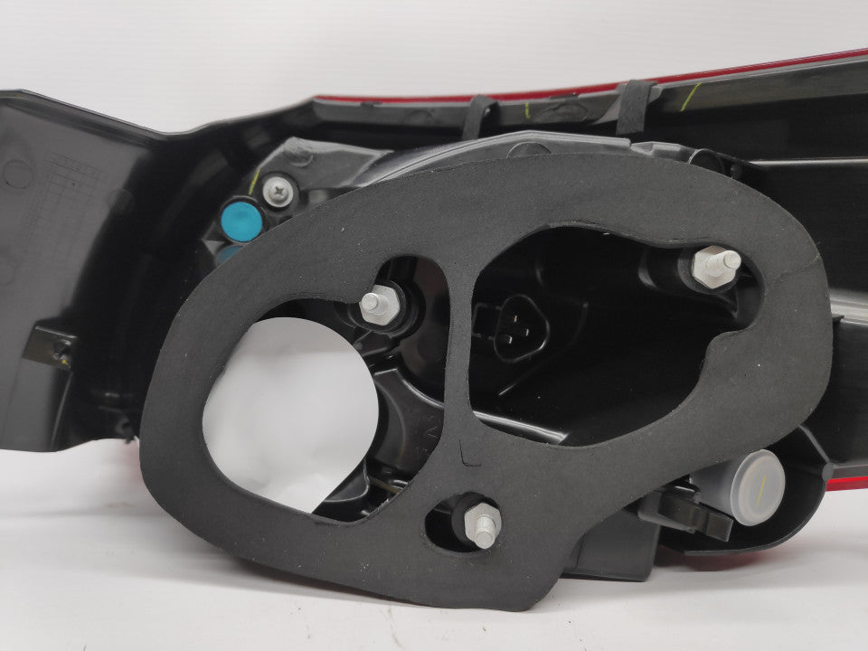 Farolim Esquerdo Led Mazda 6 Wagon 12-
