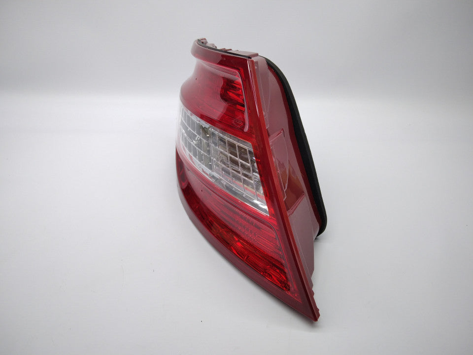 Farolim Esquerdo Led Mercedes W204 C Class Berlina 07-10