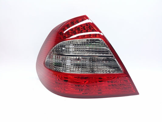 Farolim Esquerdo Led Mercedes W211 E Class Berlina 06-09