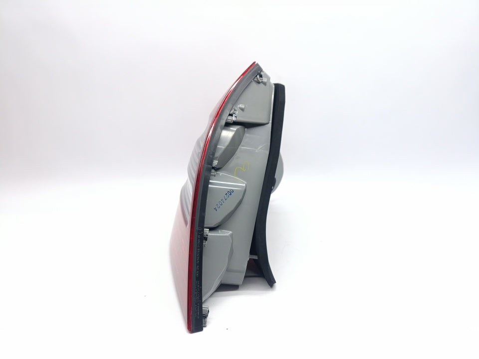 Farolim Esquerdo Led Mercedes W211 E Class Berlina 06-09