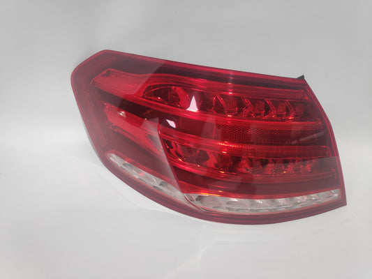Farolim Esquerdo Led Mercedes W212 E Class Berlina 13-
