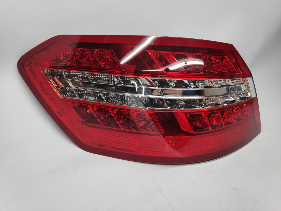 Farolim Esquerdo Led Mercedes W212 E Class Sedam 09-13
