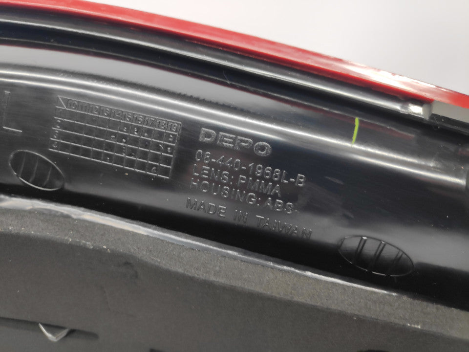 Farolim Esquerdo Led Mercedes W212 E Class Sedam 09-13