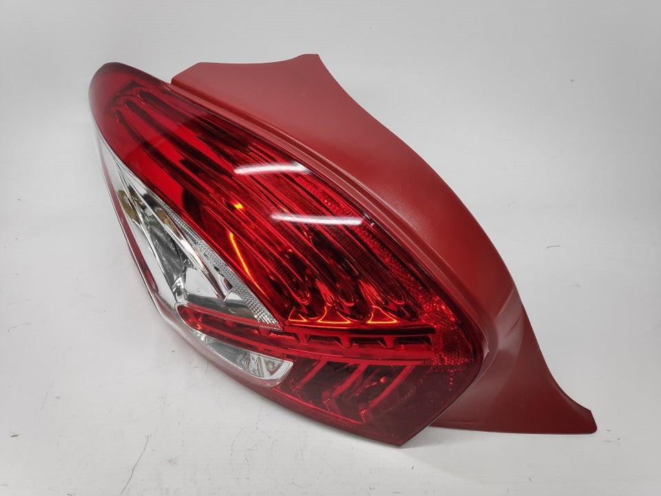 Farolim Esquerdo Led Peugeot 208 12-