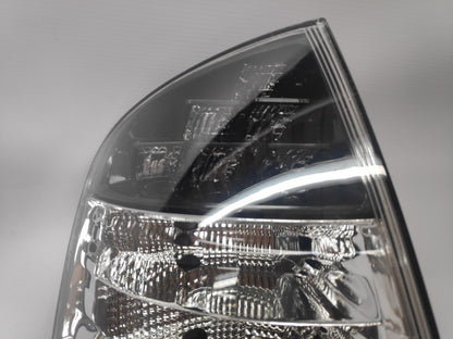 Farolim Esquerdo Led Toyota Prius 03-09