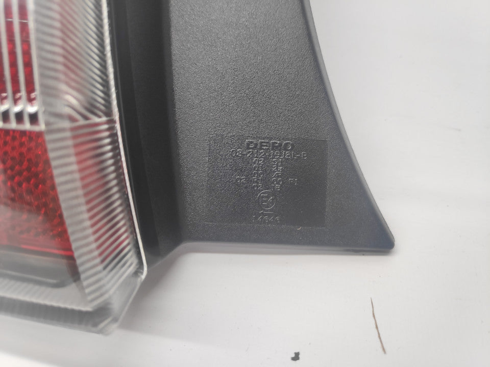 Farolim Esquerdo Led Toyota Prius 03-09