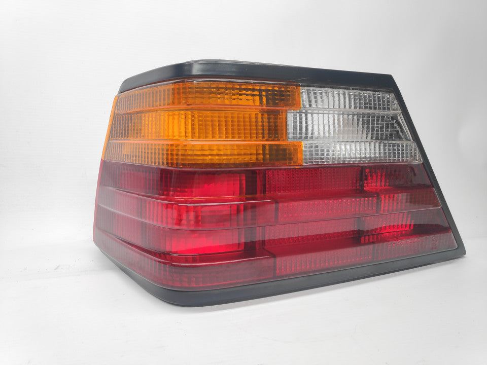 Farolim Esquerdo Mercedes W124 Berlina / Coupe / Cabrio 85-93