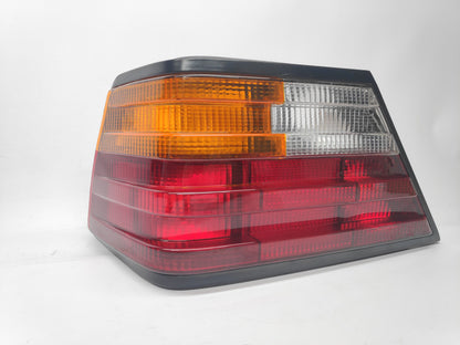 Farolim Esquerdo Mercedes W124 Berlina / Coupe / Cabrio 85-93