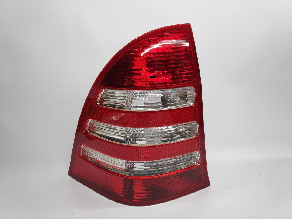 Farolim Esquerdo Mercedes W203 C Class SW 04-07