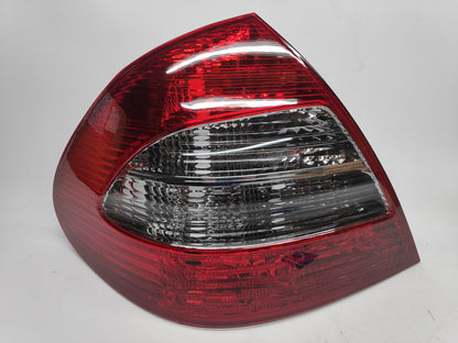 Farolim Esquerdo Mercedes W211 E Class Berlina 06-09