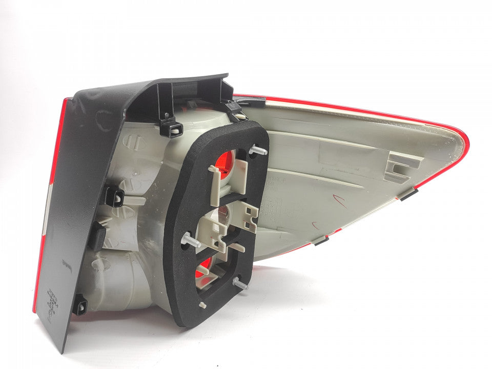 Farolim Esquerdo Mercedes W245 B Class 05-11 Fumado
