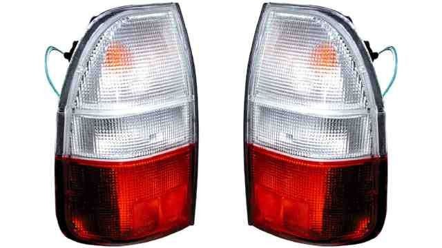 Farolim Esquerdo Mitsubishi L200 K74 96-06 Vermelho