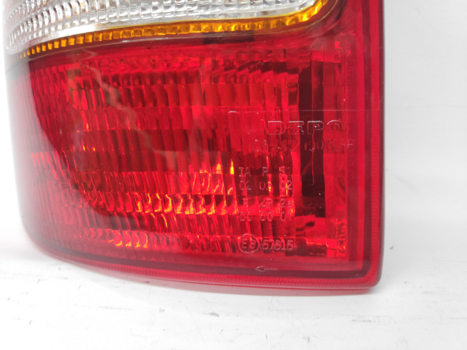 Farolim Esquerdo Opel Corsa B 5P 93-00