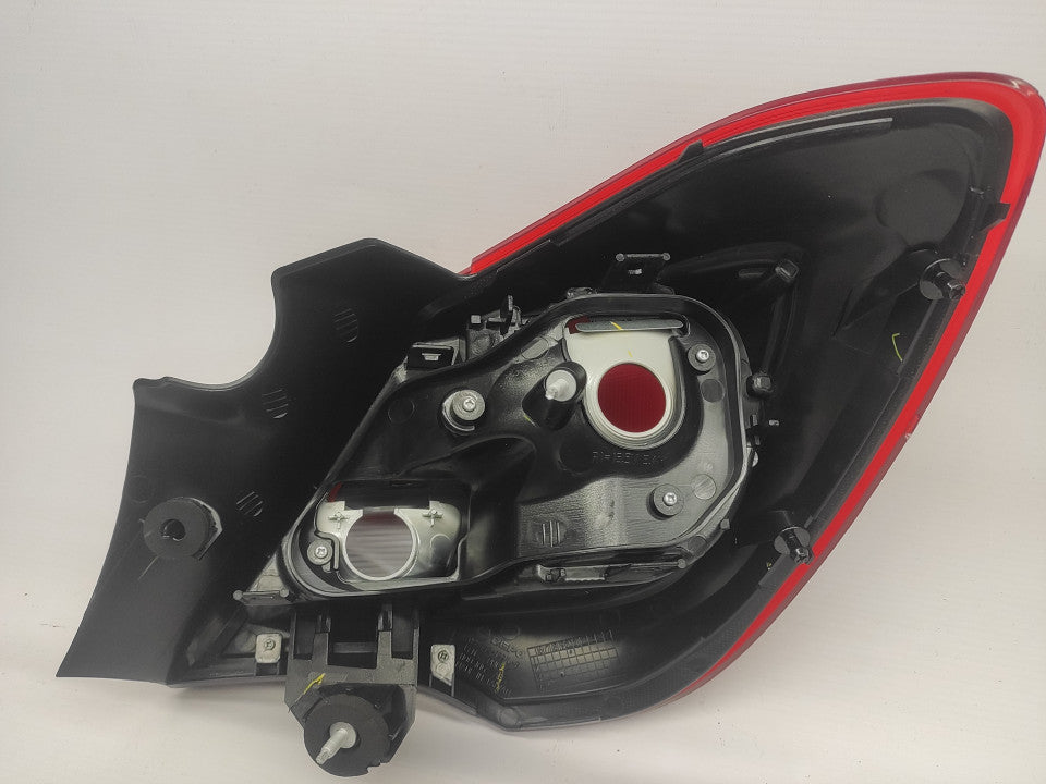 Farolim Esquerdo Opel Corsa E 3P 14-