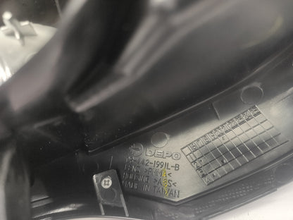 Farolim Esquerdo Opel Corsa E 3P 14-