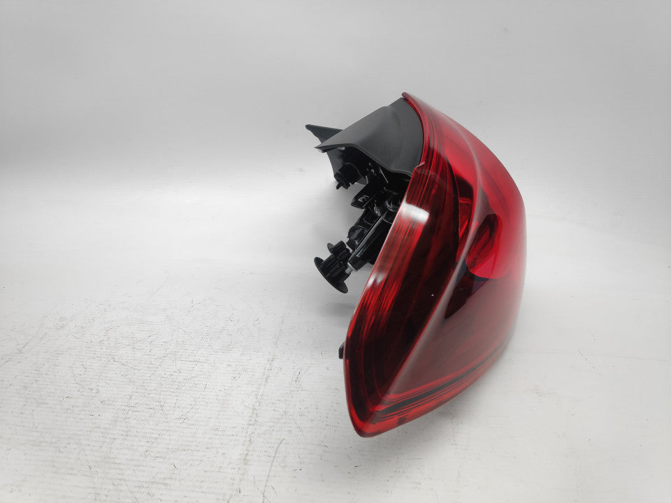 Farolim Esquerdo Opel Corsa E 5P 14-