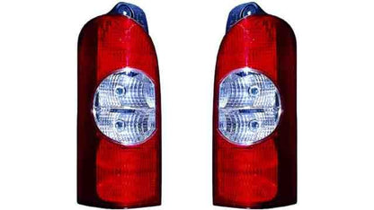 Farolim Esquerdo Opel Movano 03-10 4Lampadas