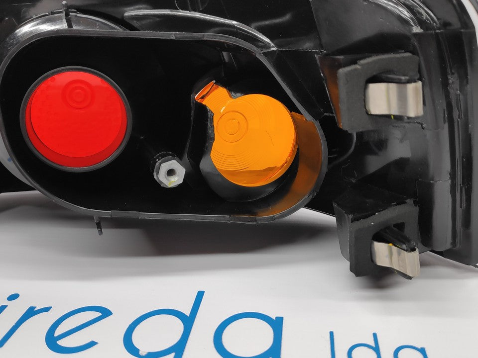 Farolim Esquerdo Seat Ibiza 6L 02-09 Cupra