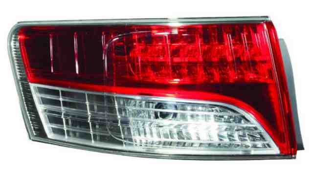 Farolim Esquerdo Toyota Avensis Sedan 4P 08-12