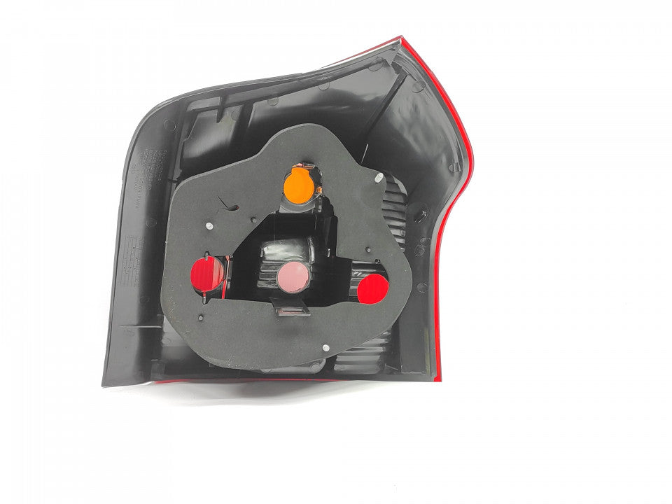 Farolim Esquerdo Toyota Corolla Hatchback 3 / 5P 01-04