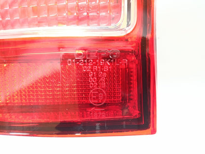 Farolim Esquerdo Toyota Hilux 05-10