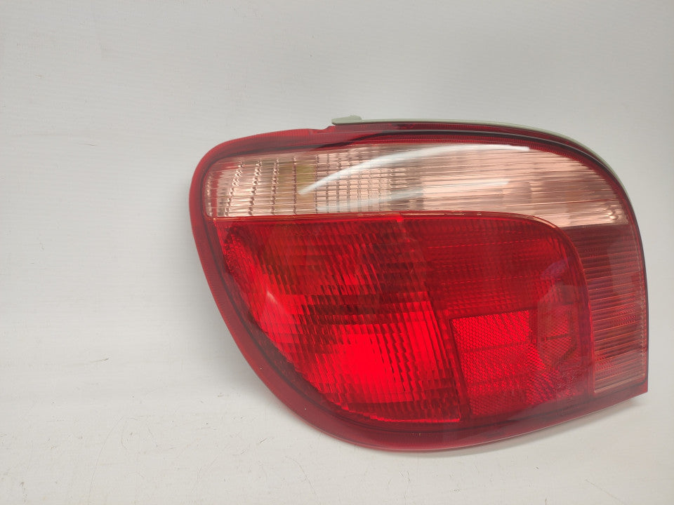 Farolim Esquerdo Toyota Yaris 99-03