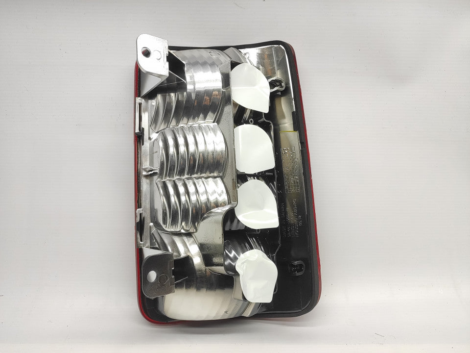 Farolim Esquerdo Vw Caddy 2P 10-14
