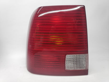 Farolim Esquerdo Vw Passat B5 4P 96-00
