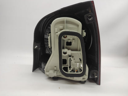 Farolim Esquerdo Vw Polo 9N2 05-09 Mascara Vermelha