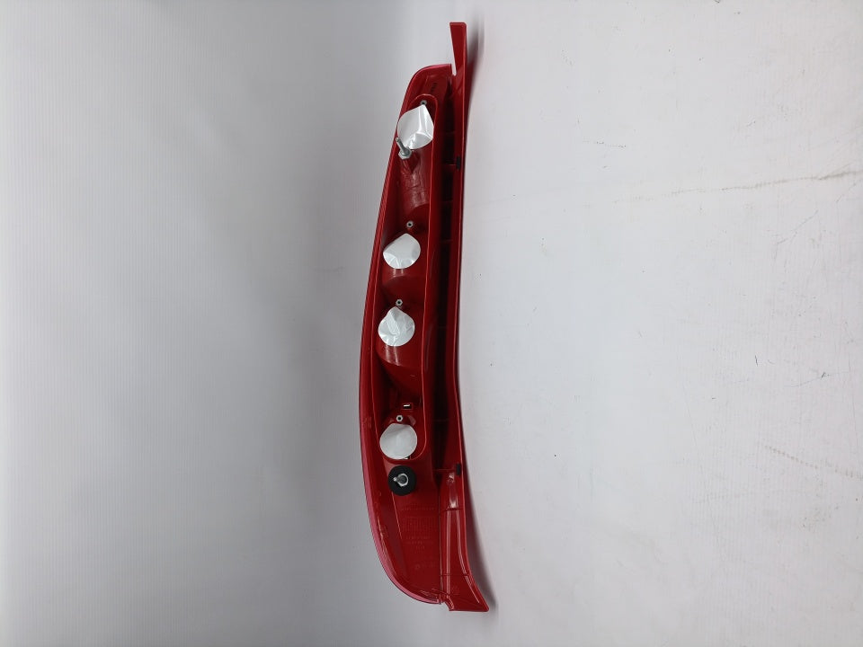 Farolim Fiat Punto 5P 99-05 Direito
