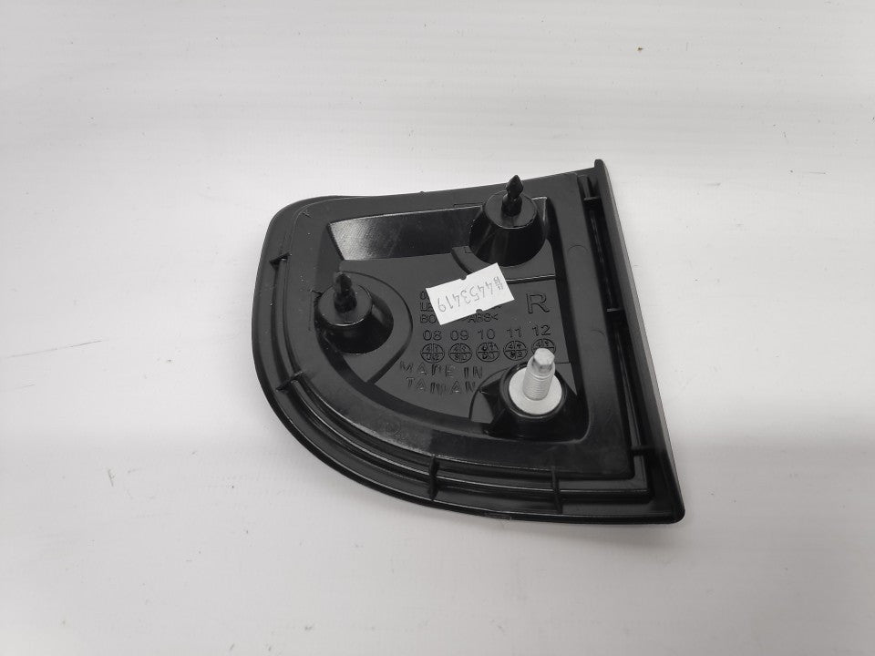Farolim Reflector Direito Mitsubishi L200 06-