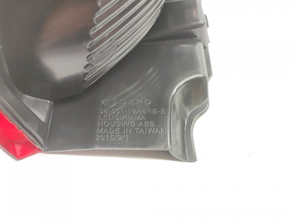 Farolim Tras Direito Dacia Doker 12-