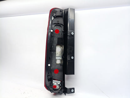 Farolim Tras Direito Fiat Doblo 1P 15-
