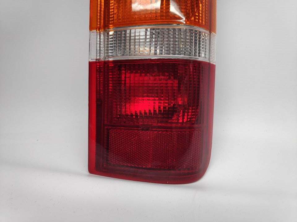 Farolim Tras Direito Ford Transit / Courier 85-02