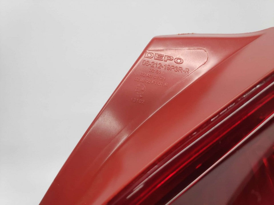 Farolim Tras Direito Toyota Yaris 5P 06-09