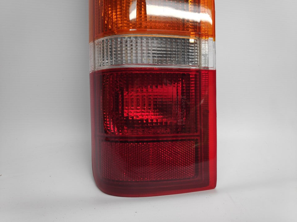 Farolim Tras Esquerdo Ford Transit / Courier 85-01