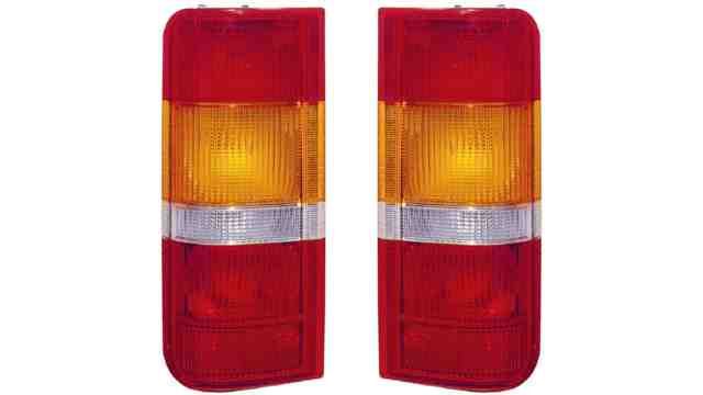 Farolim Tras Esquerdo Ford Transit / Courier 85-01
