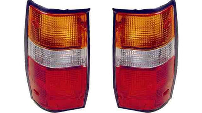 Farolim Tras Esquerdo Mitsubishi L200 Pick-Up D50 86-96