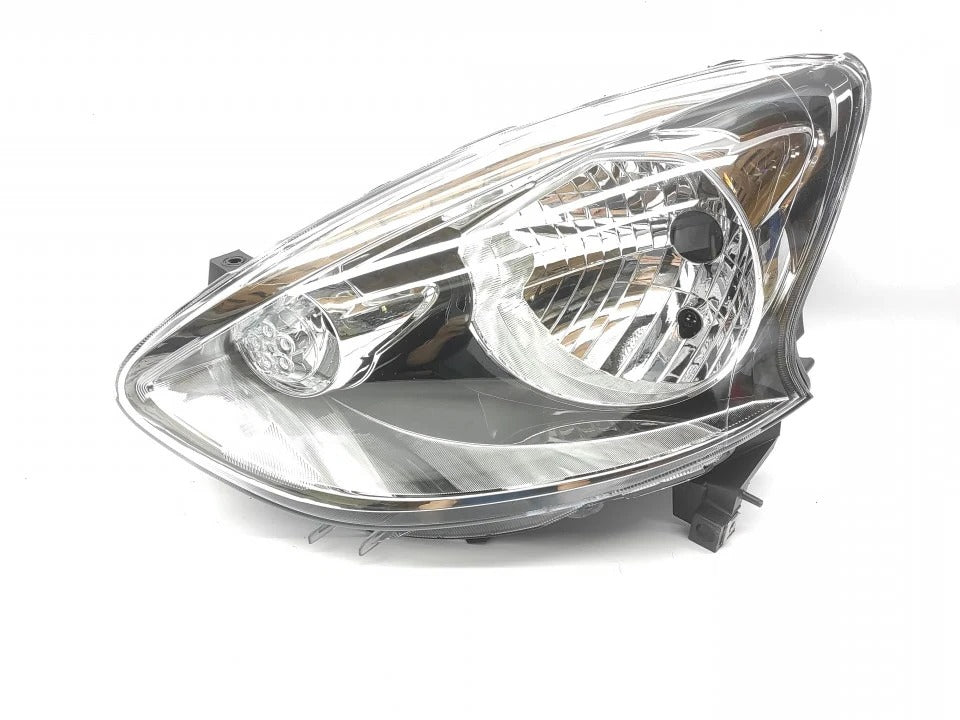 Farol Direito Nissan Micra K13 14-17