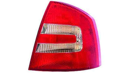 Farolim Direito Skoda Octavia 4P 04-08