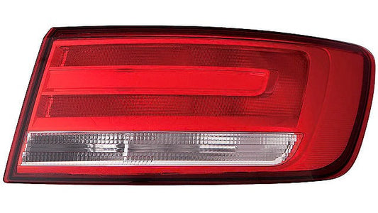 Farolim Direito Audi A4 15-