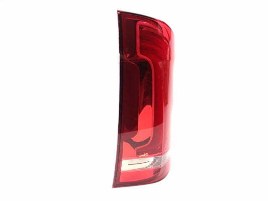 Farolim Direito Mercedes V Class W447 14-