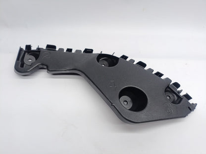 Guia Plastica Para Choques Tras Direita Dacia Duster 10-18