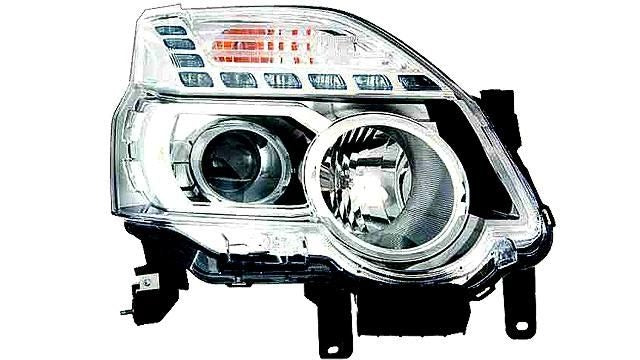 Farol Direito Nissan X-Trail 11-13