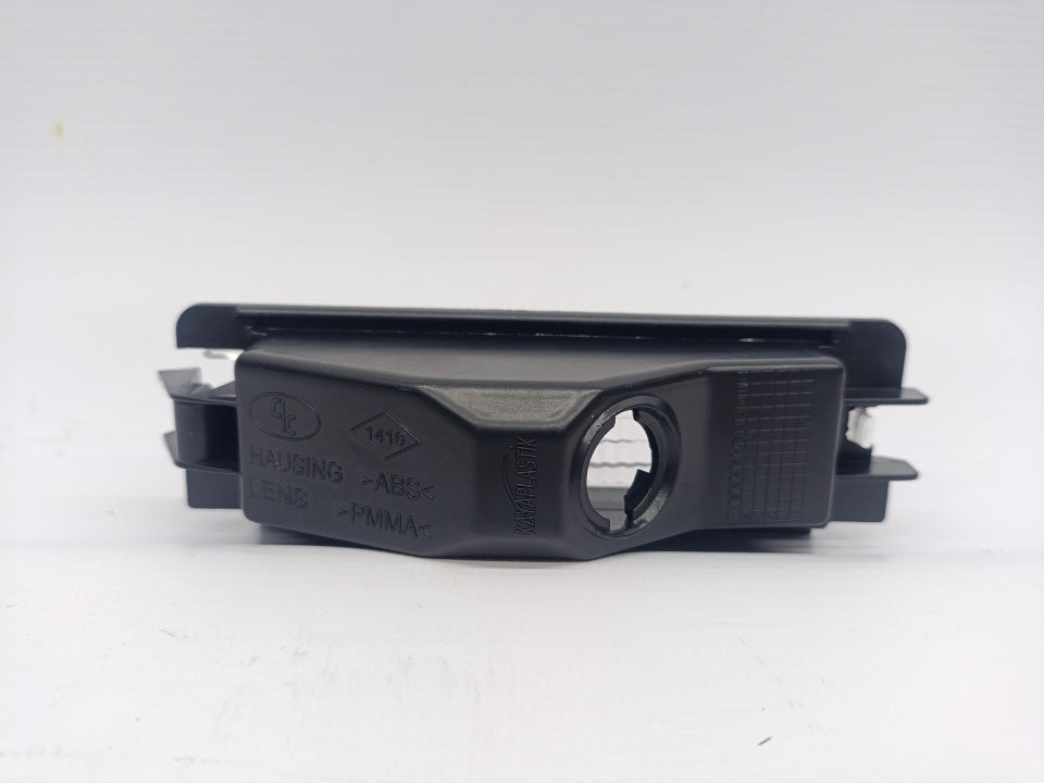 Luz de Matricula Dacia Logan 04-18