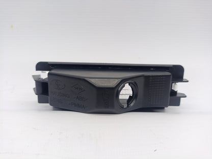 Luz de Matricula Dacia Logan 04-18