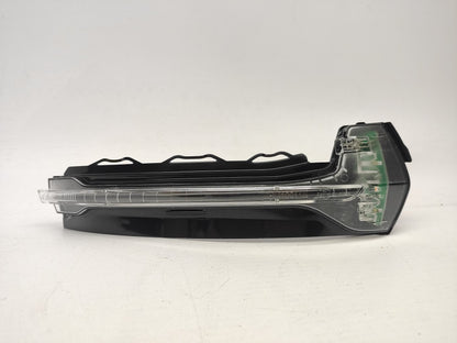 Pisca de Espelho Direito Audi A3 8V 12-18