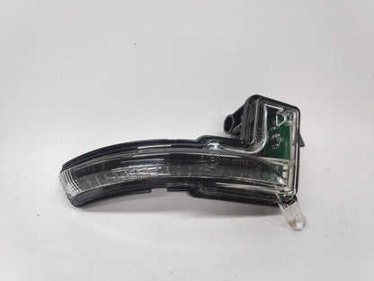Pisca de Espelho Direito Nissan Micra K14 16-